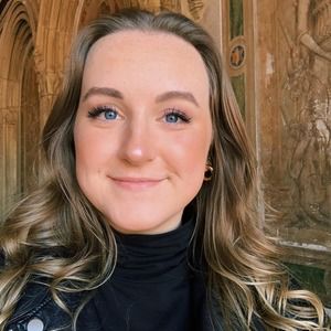 Meet your Posher, Lauren